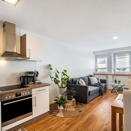 Siika شقة آنفايلار آم تريفلز